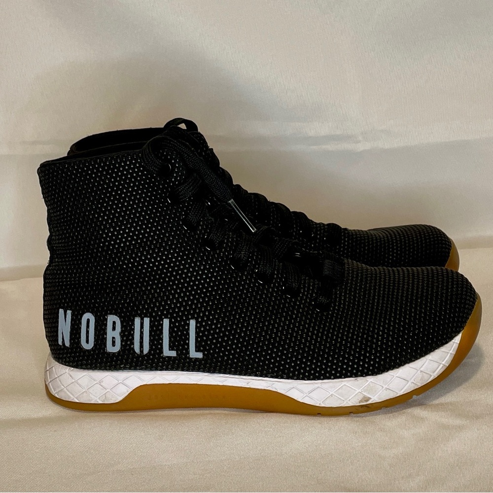 Women’s black NOBULL high top trainers size 6.5